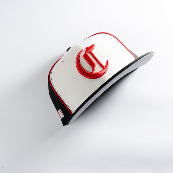 New Era Cincinnati Reds Old English 59Fifty Fitted Hat