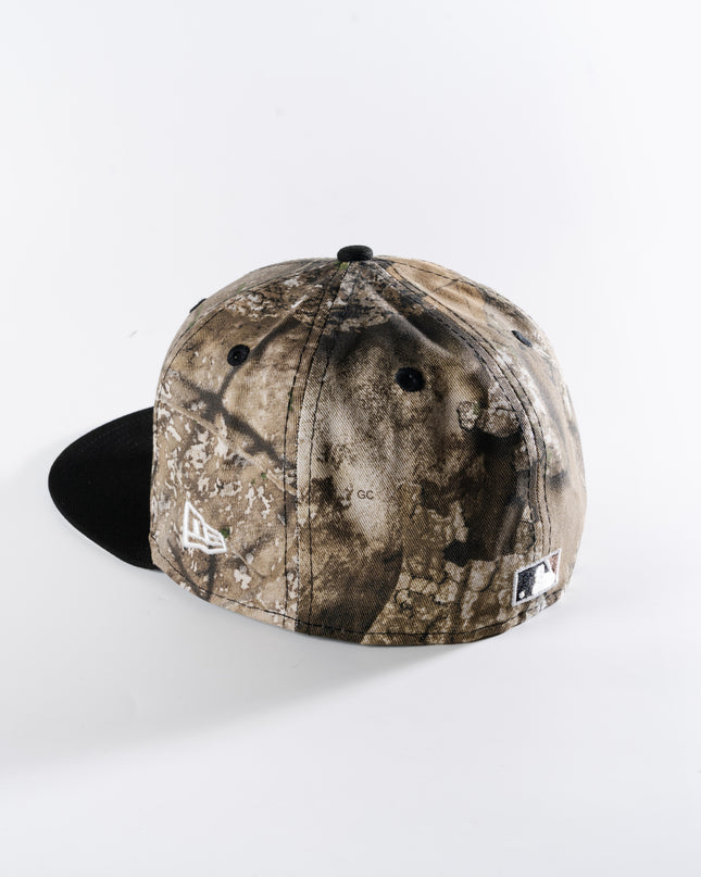 New Era Montreal Expos Real Tree APX 59Fifty Fitted Hat