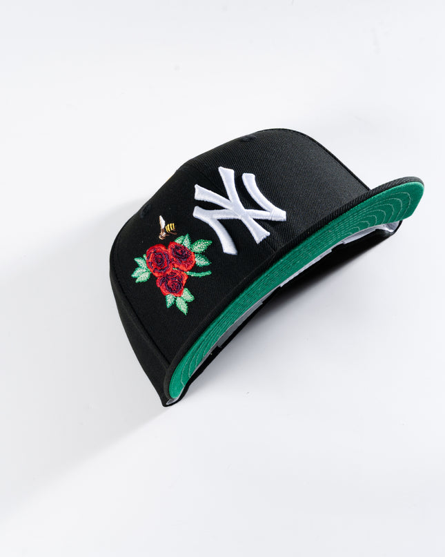 New Era New York Yankees Thorn and Sting 59Fifty Fitted Hat